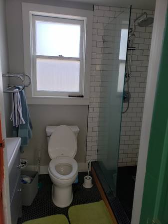 $600 / 100ft2 - St Johns Room(s) for Rent. Near bus lines, shared housing, new remodel (St johns, North Portland)63999452372354122
