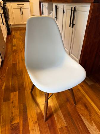 4 eames copy dining chairs 1