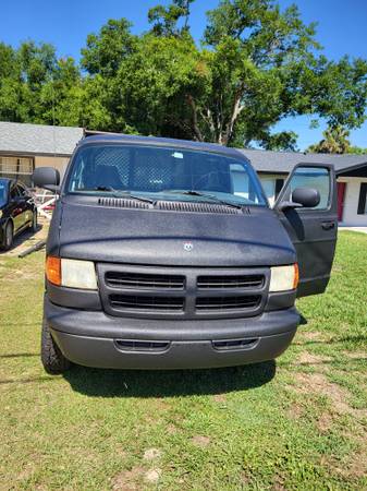 2001 RAM 2500 - Photo 2