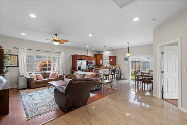 $1,199,000 / 3br - 1539ft2 - 302 Kama St en Waikapu  - 3 dormitorios, 2 baños (Waikapu)63686727596419124