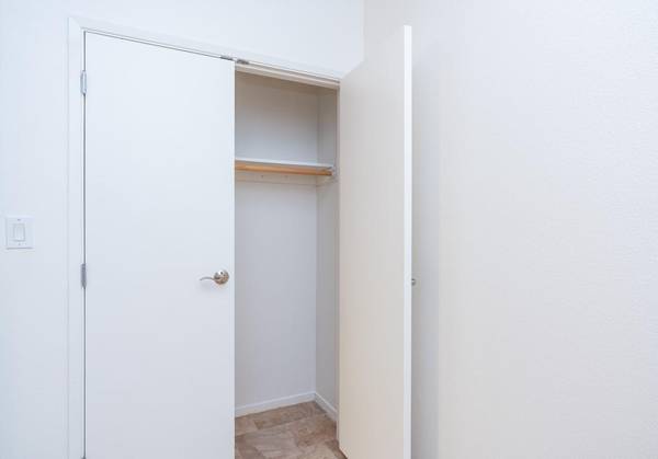 $279,500 / 2br - 803ft2 - Washer/Dryer, Fitness Center, Computer Lab-Senior Community 55+ (san bruno)64000753120130123