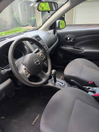 2013 Nissan Versa SV - $4,400 (Mountain City)63470412944003122