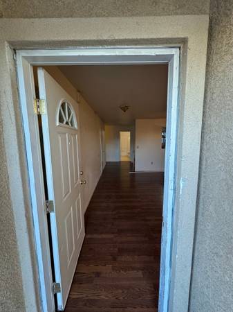 $2,000 / 2br - 1100ft2 - 2 Bed 2 Bath, Available 10/12 @ $2000 a month (Tokay Park, Sacramento)64043837040130120