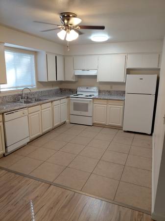 Villa Nusco Apts Available now! 1