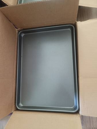 Vollrath Non Stick Wear-Ever Half Size Heavy Duty Aluminum Baking Sheet Pans 1
