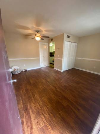 $989 / 1br - 470ft2 - Just What You’ve Been Looking For (Minutes to grocery & essentials)64014801181825122