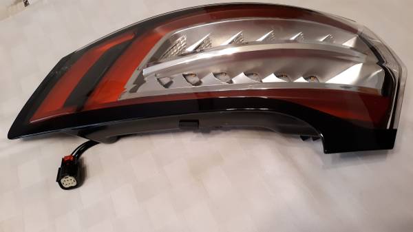2015-2018 Ford Edge Sport Titanium LED Tail Light Right Passenger Side - $100 (CLANTON)63470632038145123