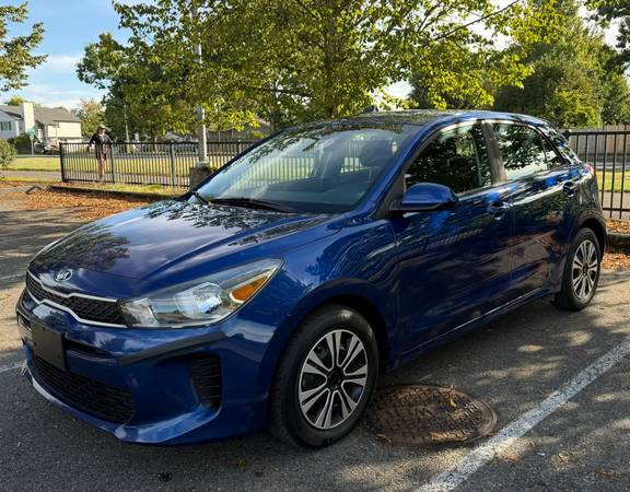 2020 Kia rio S Hatchback 5D 1
