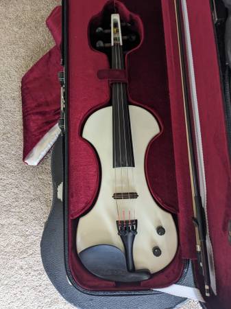 Fender Electric Violin 1
