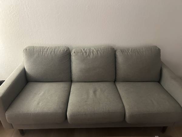 Modern Gray Sofa & Coffee Table Set 1