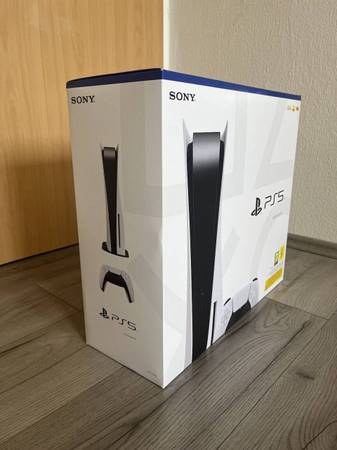 Play station 5 - $280 (Hayward)63469940341891121