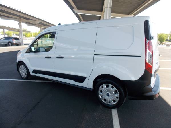 2022 Ford Transit Connect XLT 63K Millas SIN VENTANAS GARANTÍA - $17,000 (salida de Maryland 15 de la 95/495 cerca de Fed Ex Field)63616738589697124