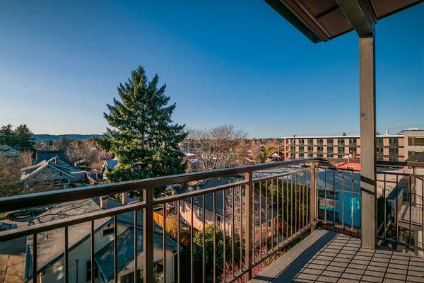 $1,450 / 1br - Attractive 1 Bd Move In Ready at Division St Station! Come See Now! (SE Portland, Division, Richmond, Mt Tabor)63914854489859124