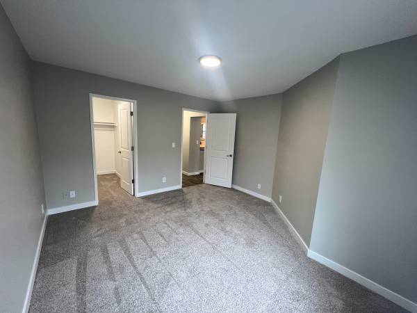 $1,458 / 1br - 721ft2 - 1st Floor 1 Bed w/ Walk-in Closet! ✨Save $400 on Move-in Fees! (14300 SW Teal Blvd Beaverton, OR)63956924057730120