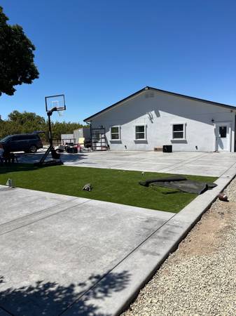 Route and landscaping 1