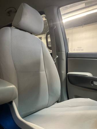 2016 Kia Sedona // Título Limpio, Espacioso, Bien Mantenido! - $5,500 (Advanced Premier Auto LLC)63616172759809124