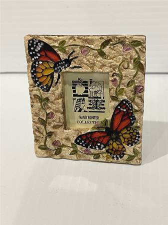 Brand New: Hand Painted Beautiful Butterfly Frame - 3 X 3.35" 1