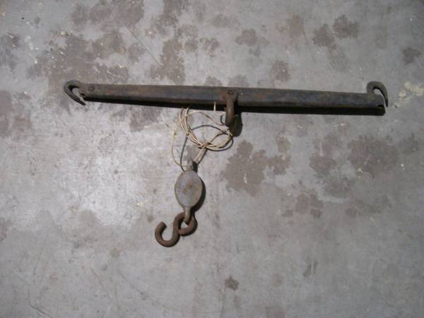 "Gambrel" Hunting Dressing Bar 1