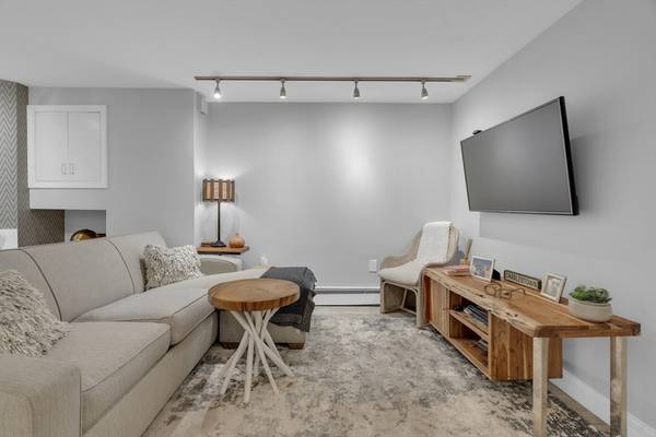 $2,800 / 1br - 632ft2 - Charlestown – Corto Plazo, Amueblado 1BR + Estudio (Boston)63690755611009120