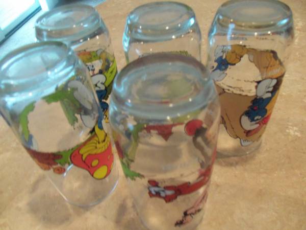 SMURF GLASSES 1