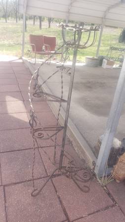 Vintage spiral plant stand 1