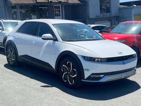 2023 Hyundai IONIQ 5 SEL EV Especialista en más de 50 EVS en stock - península - $27,900 (Daly City)63477371355137122