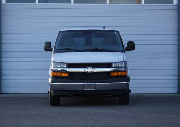 furgoneta Chevrolet Express 3500 extendida de 12 pasajeros 2021, ¡excelentes furgonetas CHEVY! - $26,900 (RAINIERTRUCK.COM)63623493640961121