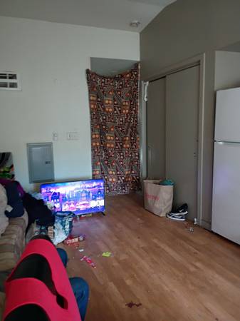 Need a apartment or something to move to get a application thank you very much 1