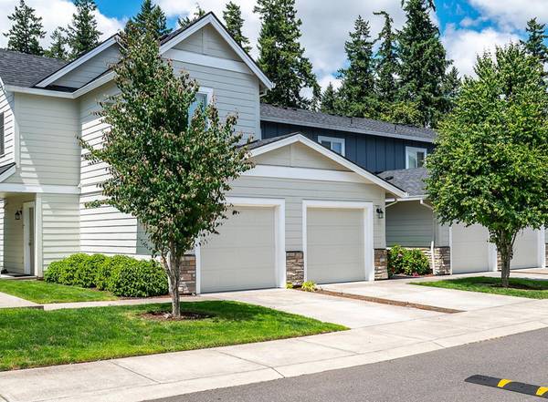 $1,450 / 1br - $1000 MOVE IN & a FREE MONTH - In Suburban Area, 24hr Fitness Center (Vancouver)63999456490882121