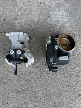 HARLEY 64mm Throttle Body/Intake 1
