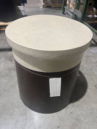 20-1/2" x 24.5" Tall Side Table, Wood Stool 1