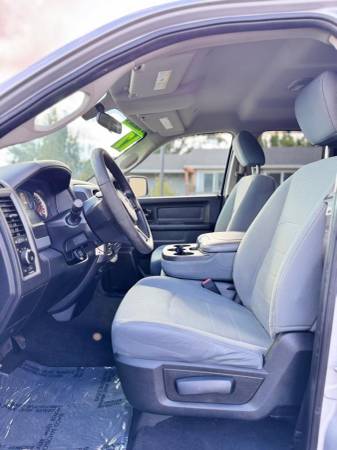 2017 RAM Express Quad Cab - Photo 14
