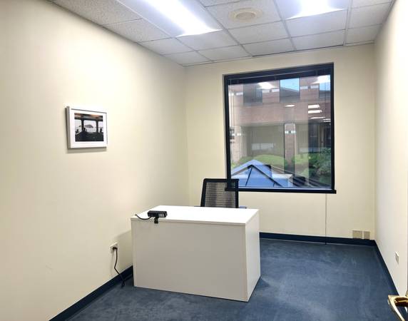 $873 Espacio de Oficina Prestigioso con Recepción y Salas de Reuniones (Plazo de 12 Meses/Plazos Flexibles Disponibles)63676345888897120