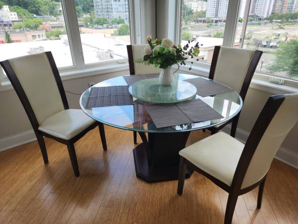 Dining Table, lazy susan and with chairs 1
