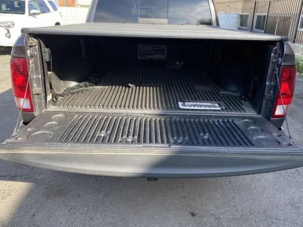 2020 RAM SLT - Photo 8