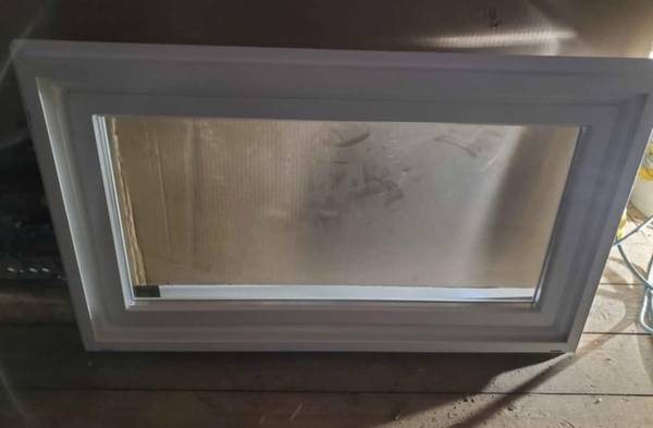 Window new 32x24 new $120 1