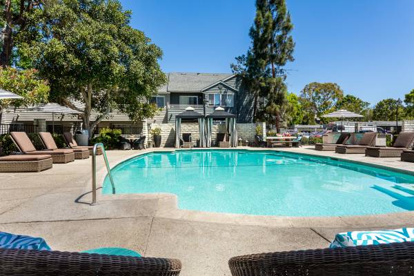 $2,930 / 2br - 820ft2 - Colony Parc💖 Love Where You Live – Gorgeous 2 BR Now Open (Ventura)63800689767169124