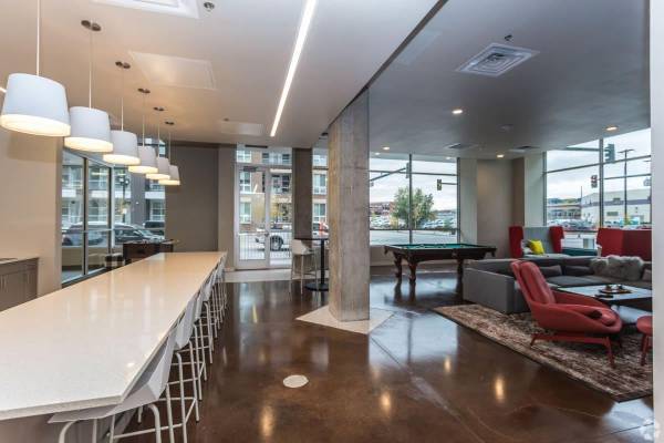 $1,675 / 1br - 578ft2 - Controlled Building Access, Smart Package Acceptance (Denver, Union Station)63973506201602122
