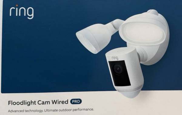 Amazing deal: brand new Ring Floodlight Cam Wired Pro - $180 (Alameda)63471035345283124