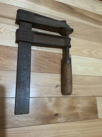 Wetzler WIII  WII0 Iron Woodworking Clamp Tool - $15 (Bay View)63471071512195120