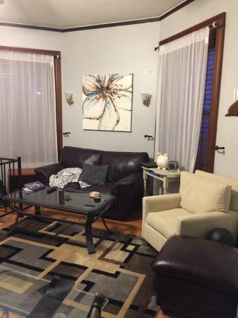 $2,100 / 1br - 750ft2 - 1br - Furnished 1-bedroom 2-level apt available for rent mid-October (Winter Hill / Somerville)63690755697665120