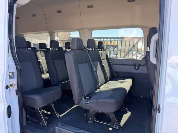 2022 Ford Transit 350 HD - Photo 13