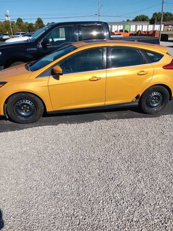 2012 ford focus 1