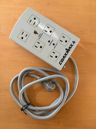 CoaxMax 6 power surge protector 1