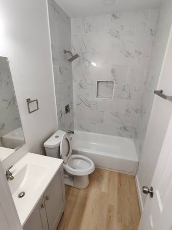 $1750.00 / 3br - 1256ft2 - Totalmente remodelado 4 habitaciones/2 baños en terreno esquinero en Sherman, TX - $1750/mes63656567166723124