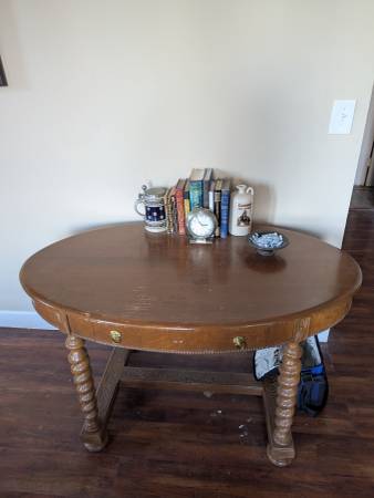 Vintage Oak Library Table 1