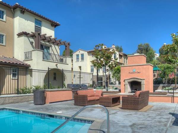 $3,573 / 3br - 1695ft2 - Soothing Spa, Non-Smoking Buildings Available (Oceanside, CA)63865702904323124