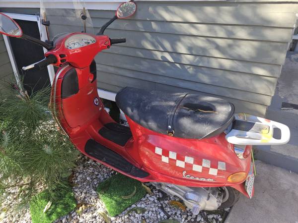 2004 Vespa Et4 150cc 1