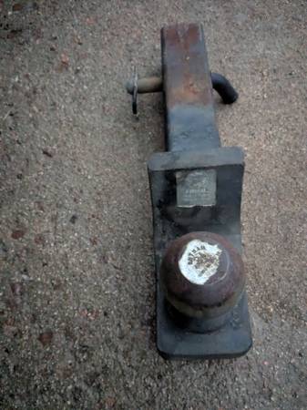 Solid steel ball mount w/2 5/16" ball 1