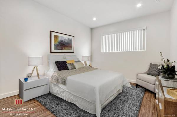 $2,395 / 2br - 1000ft2 - 2+1 in Van Nuys || Wood Style Floors || SS Appliances || W/D in Unit (Van Nuys 91411)63840114611329120